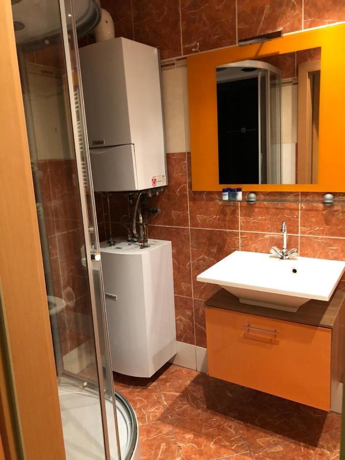 Nina Apartment Wiener Neustadt Zewnętrze zdjęcie